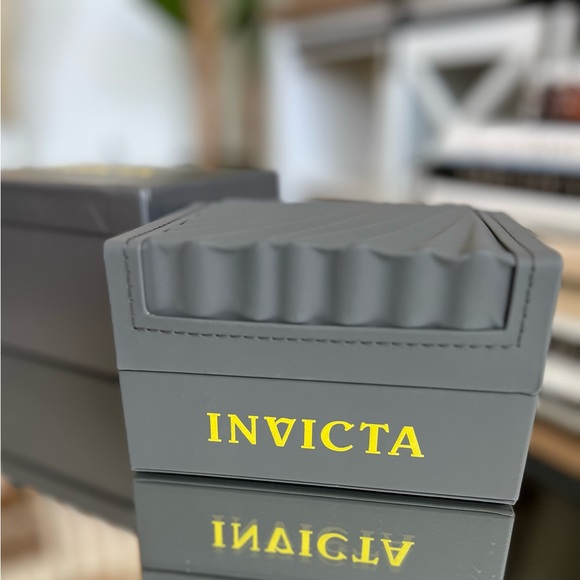 INVICTA Mickey Mouse Watch Set ~NIB π¦ - Picture 16 of 16